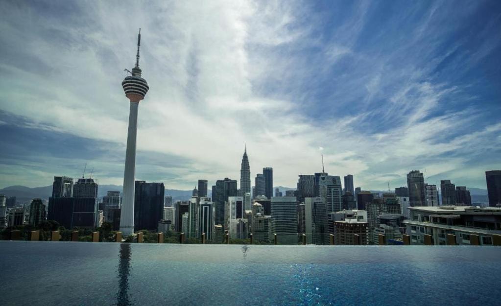 Klcc Towerviewsty5Pax At Ceylonzsuites Куала Лумпур Екстериор снимка
