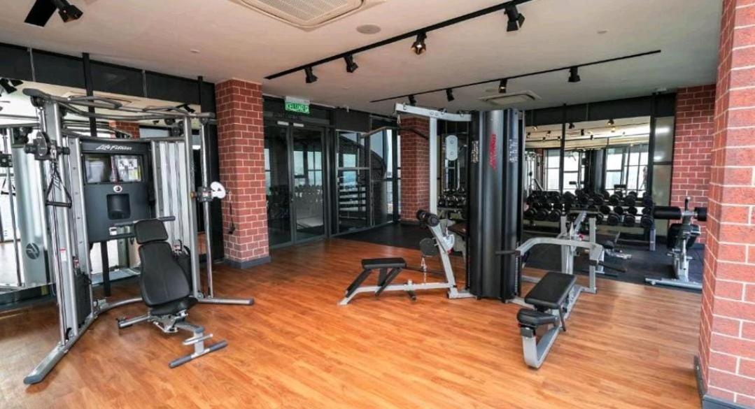 Klcc Towerviewsty5Pax At Ceylonzsuites Куала Лумпур Екстериор снимка
